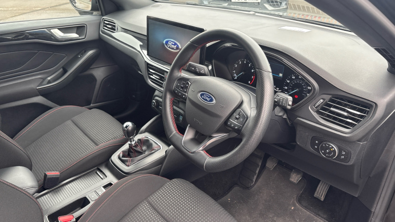 Ford Focus 1.0 EcoBoost ST-Line 5dr Petrol Hatchback